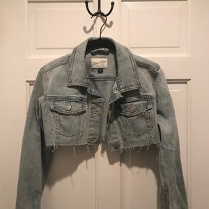 XS Cropped Light Wash Blue Jean Jacket Universal Thread